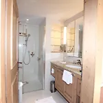 Bismarck Hotel 4*